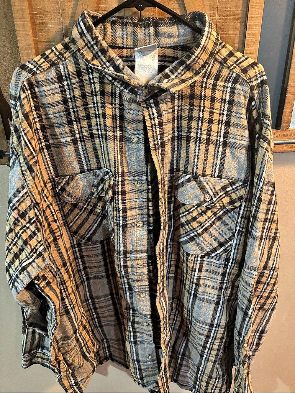 Carhartt Plaid Button Down Shirt in Blue & Brown XL